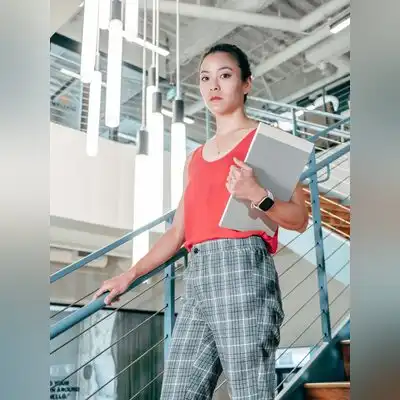 漕然